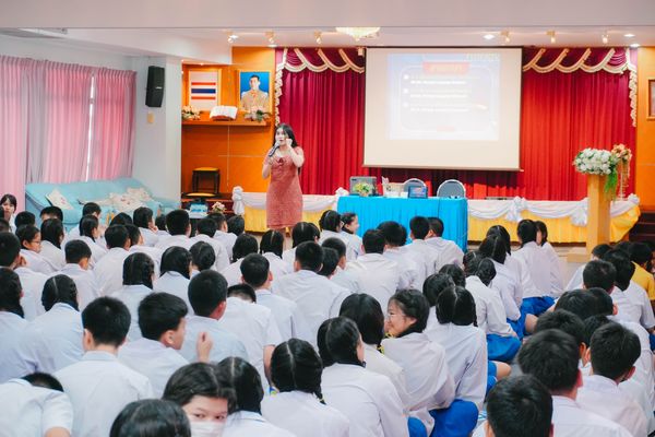 โรงเรียนปรีชานุศาสน์